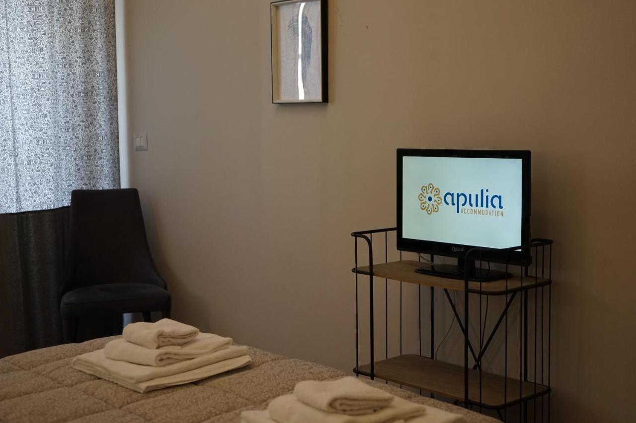 Re Di Smirne By Apulia Accommodation Bari Luaran gambar