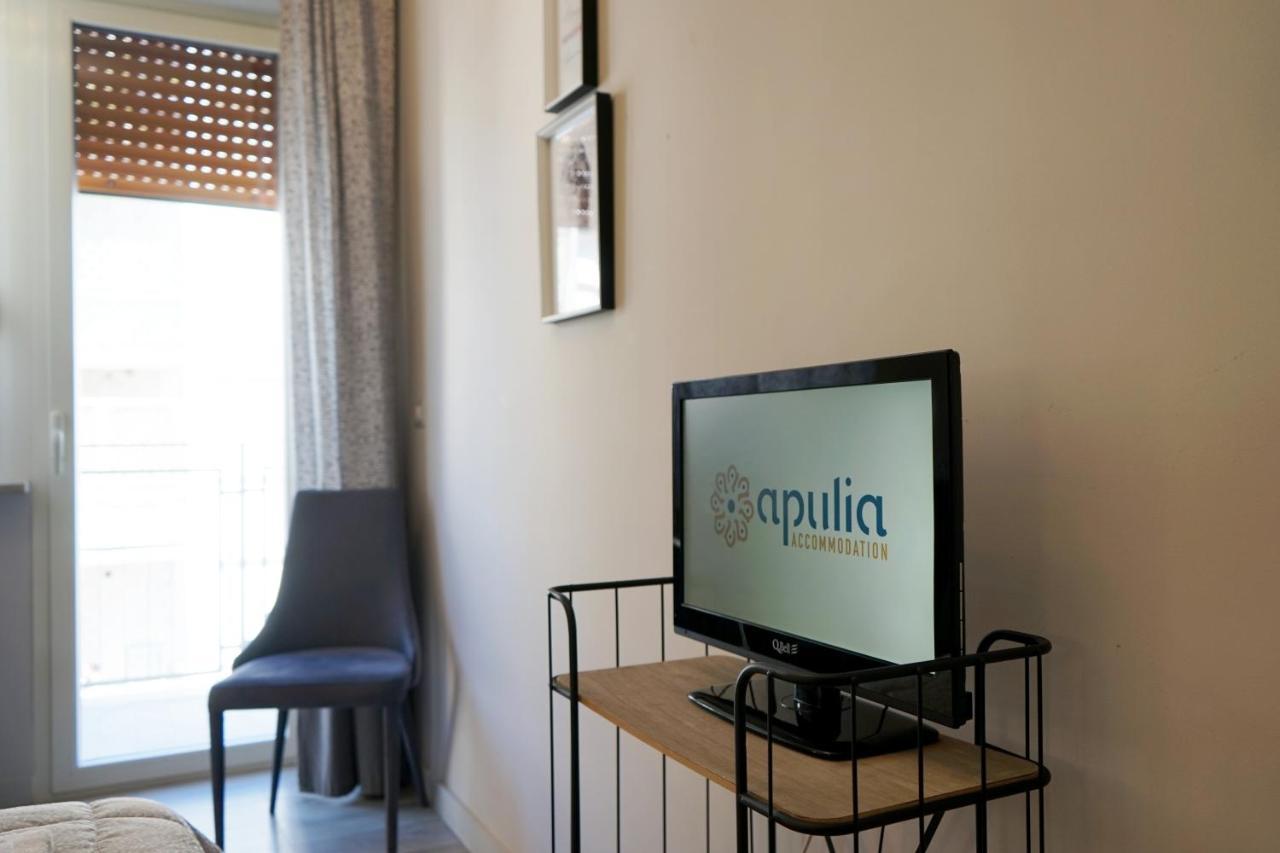 Re Di Smirne By Apulia Accommodation Bari Luaran gambar