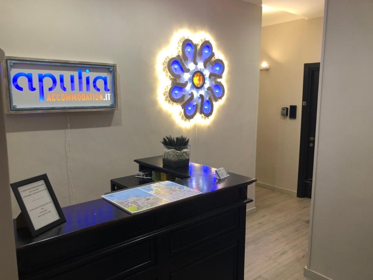 Re Di Smirne By Apulia Accommodation Bari Luaran gambar